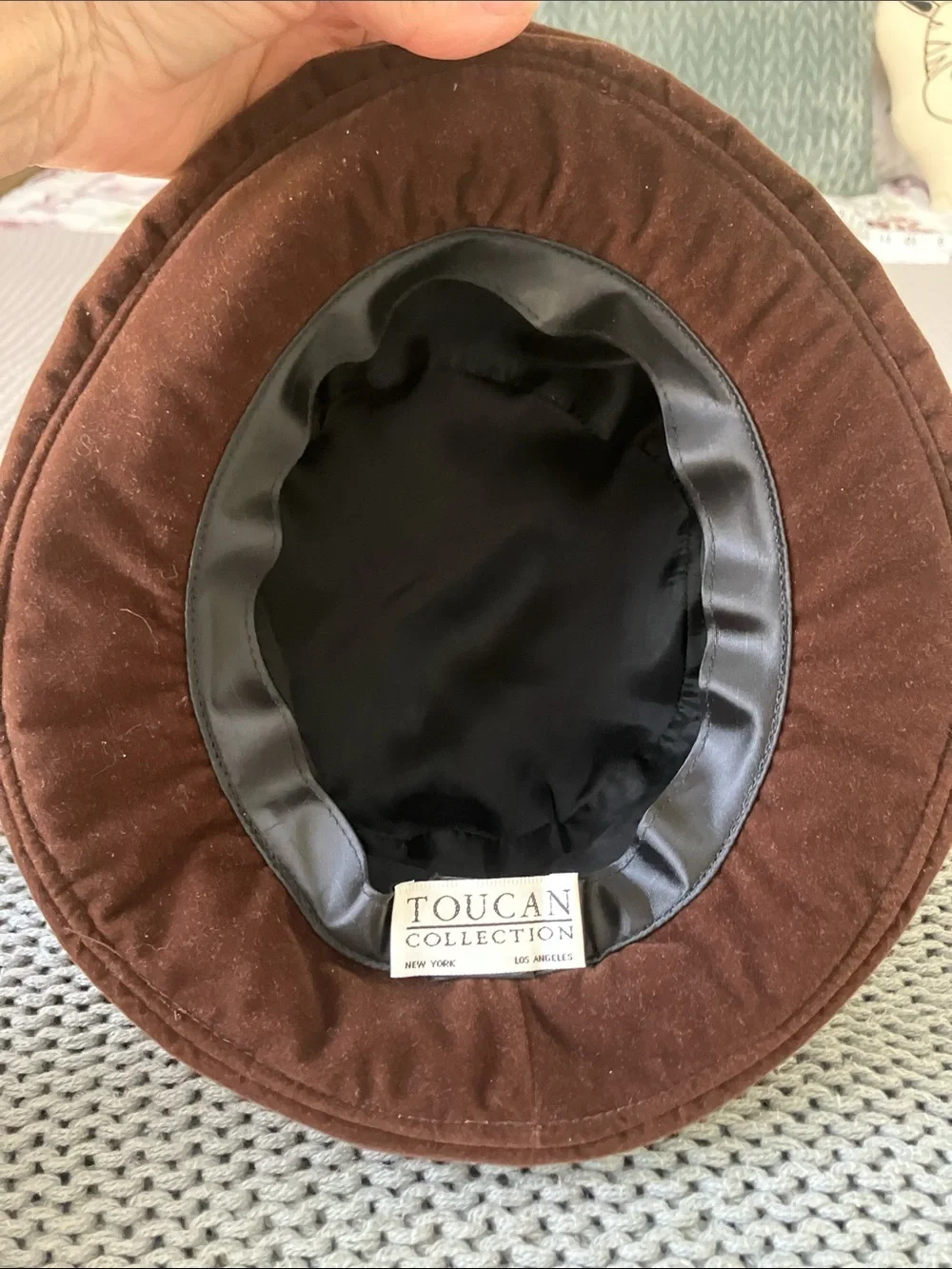Women's Brown Velvet Flower Cloche Hat